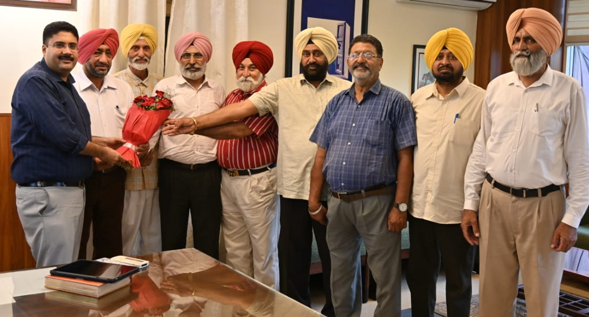 पंजाब पुलिस पेंशनर वेलफेयर एसोसिएशन जिला एसएएस नगर का प्रतिनिधिमंडल नए एसएसपी से मिला